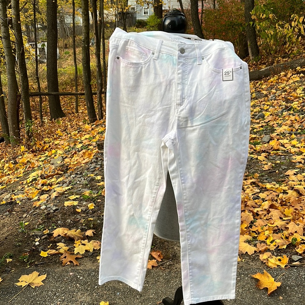 New Womens Pants Size 10